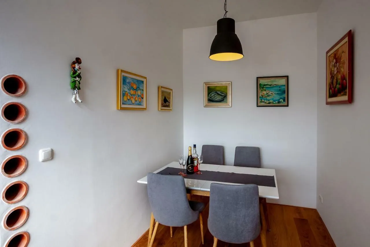 Apartman Colosseum Apartment Pula